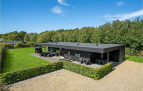 Gorgeous Home In Hemmet With Sauna